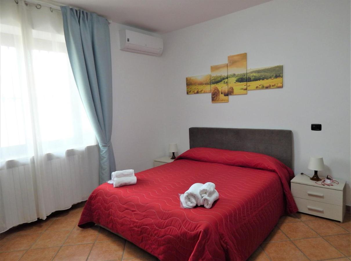 Amo' Le Langhe Bed & Breakfast Narzole ภายนอก รูปภาพ